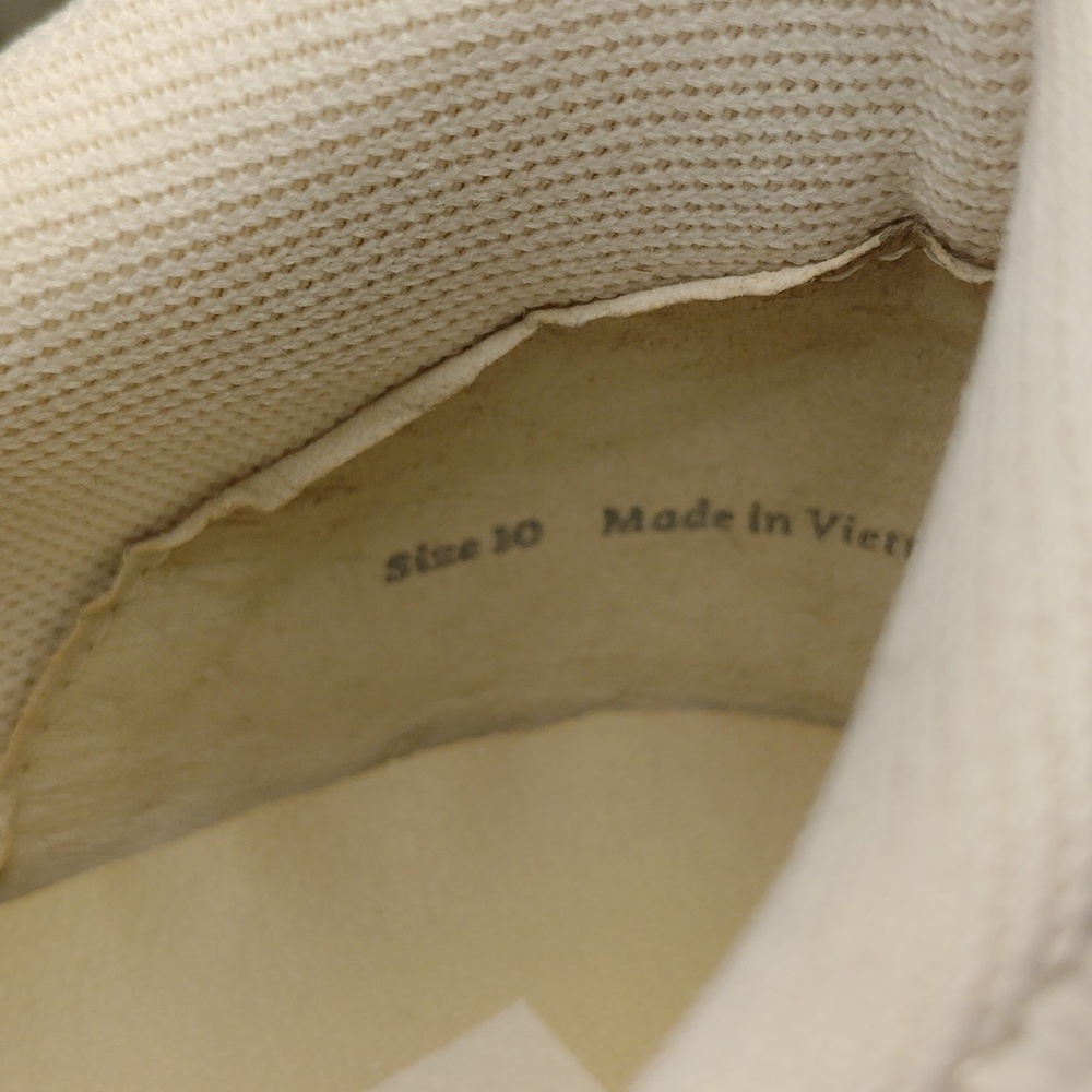 Dolce Vita Cream Textured Sneakers - Picture 12 of 12